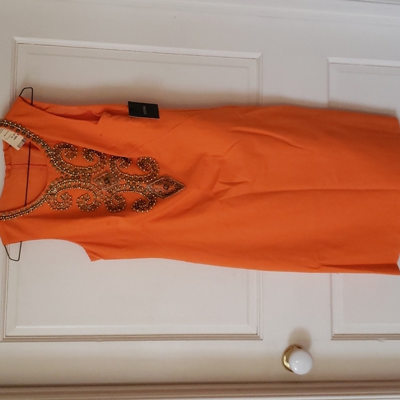 Dress - Picture 2 of 3